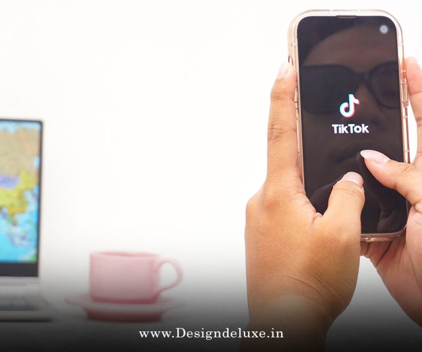 Animated Brand Advertising Graphics